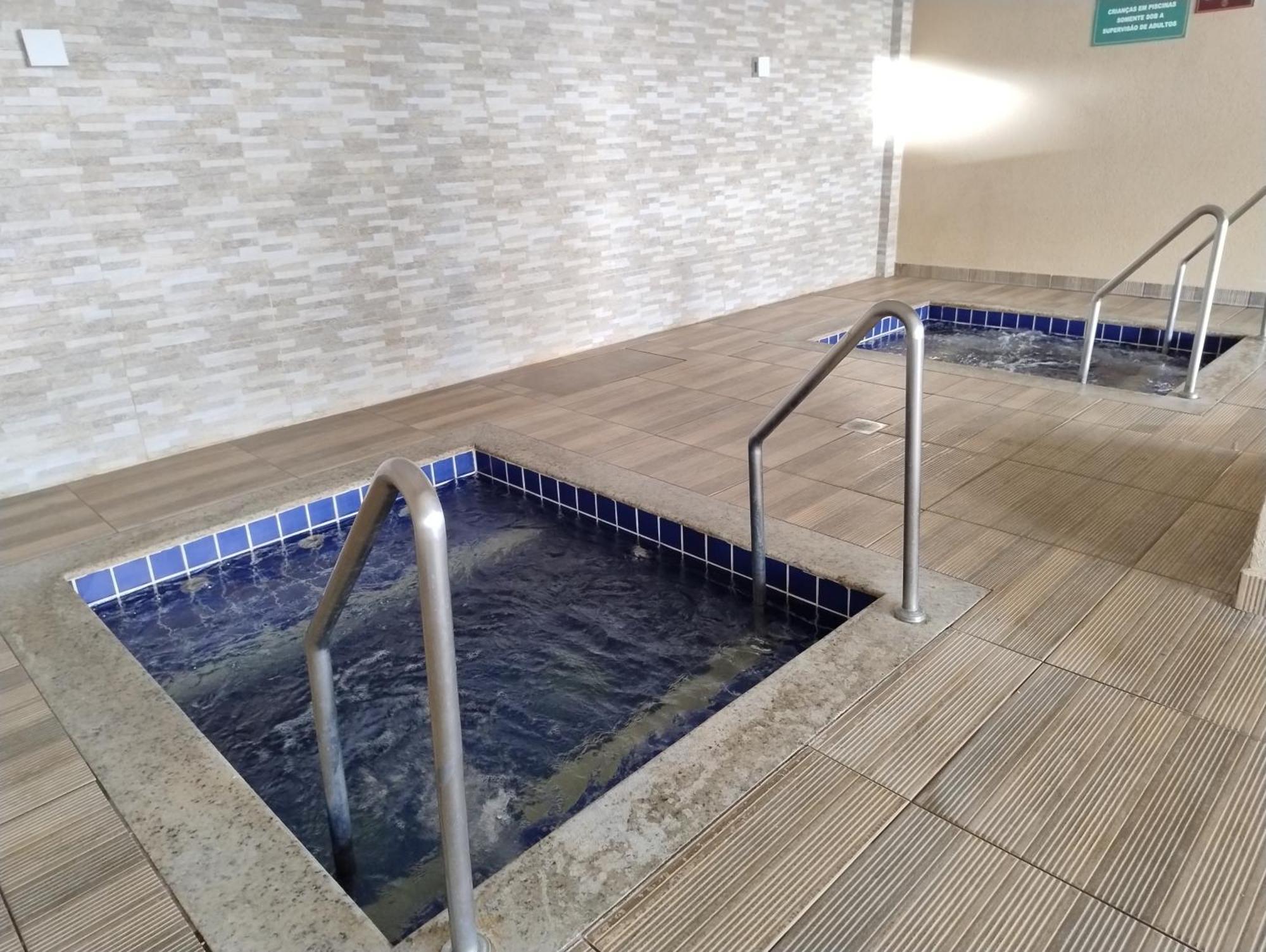 Casa Da Madeira Caldas Novas - Achei Ferias - Com Roupa De Cama Buitenkant foto